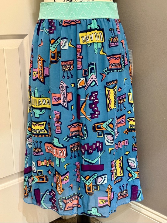 LuLaRoe Dresses & Skirts - 🦄 LuLaRoe Small Elegant Lola🦄